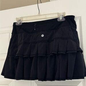Lululemon Black skort